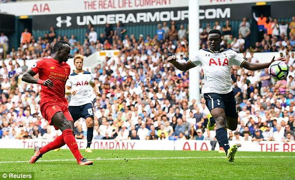 Liverpool chia điểm đầy tiếc nuối trên sân White Hart Lane